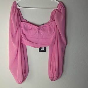 Pink cropped house w/ cups